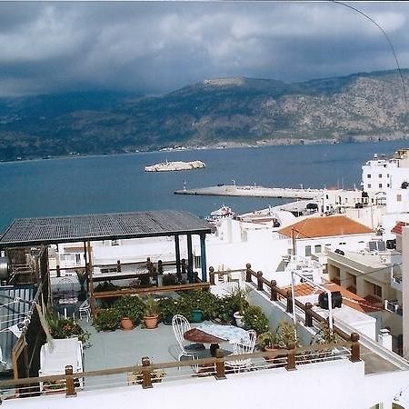 Mertonas Studios Karpathos Esterno foto