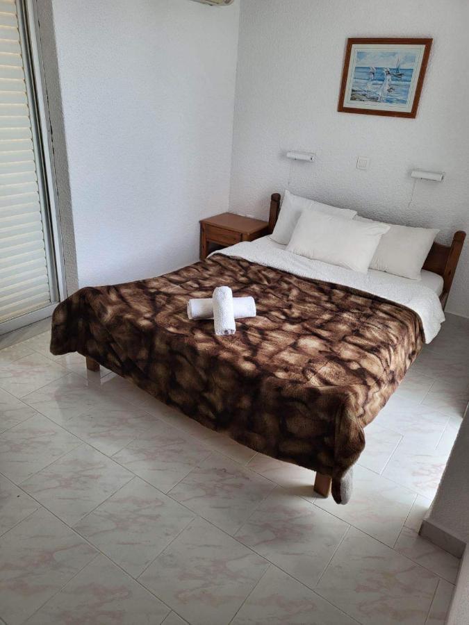 Mertonas Studios Karpathos Esterno foto